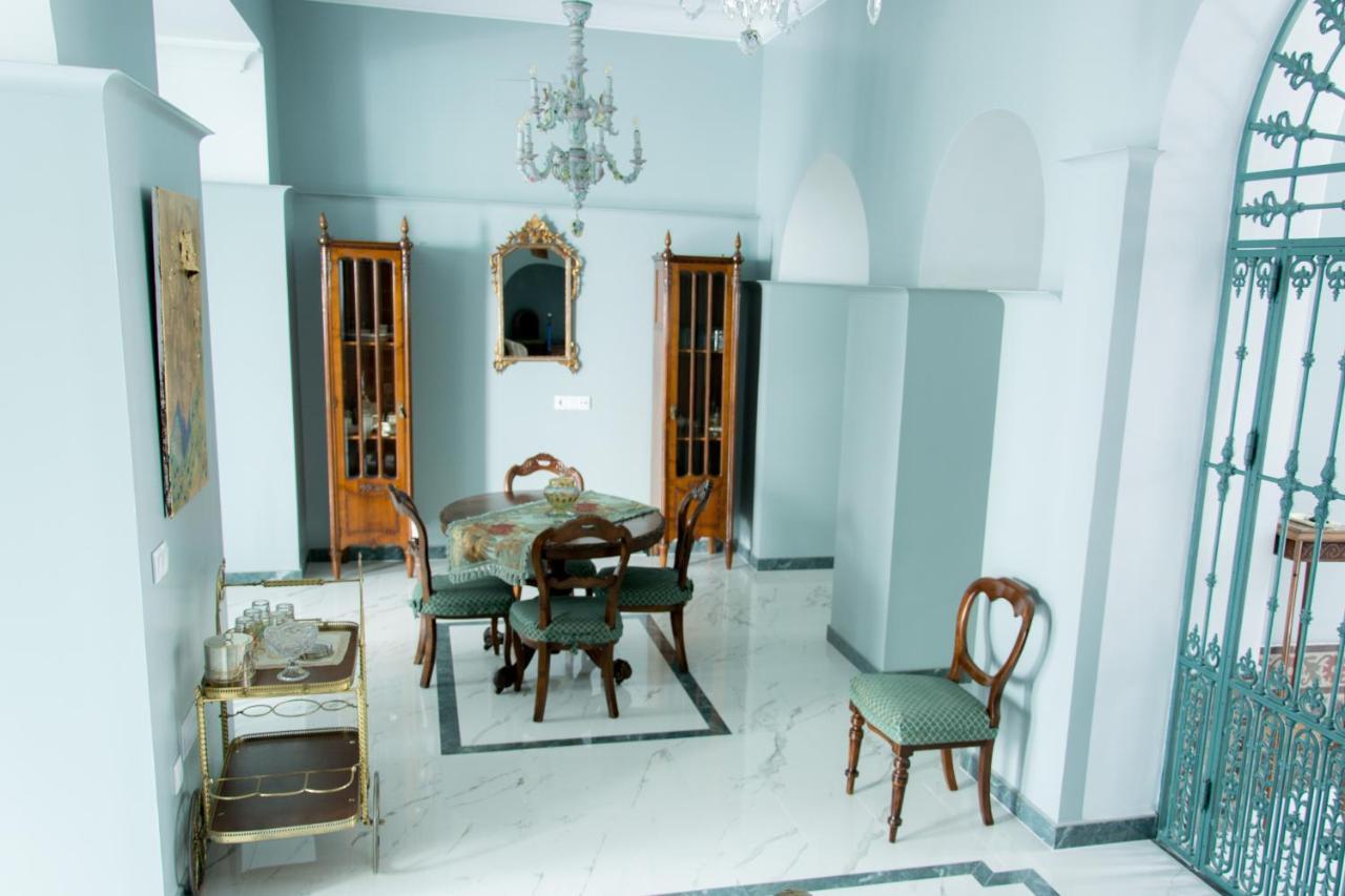 Casa Senorial Con Piscina. Casa Donna Isabel Pension Peñaflor Buitenkant foto